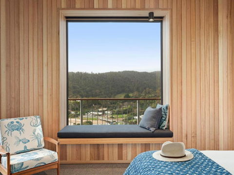 At Wye Eyrie With Arguably The Best Views In Town - Tourism Caloundra 6