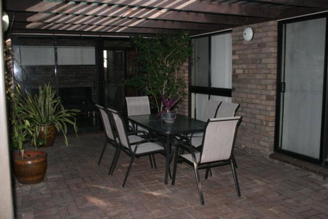 Geraldton Holliday Villas - Tourism Caloundra 2