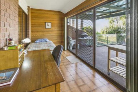 Eagle Point Getaway Waterfront Serenity! - Tourism Caloundra 2