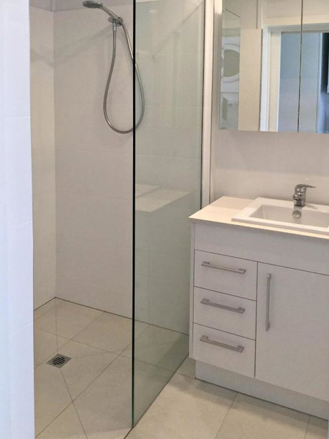 Booker Pde 34 Unit 2 Pet Friendly  - Tourism Caloundra 4