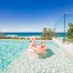 Castaways Beach Escape - Tourism Caloundra 0