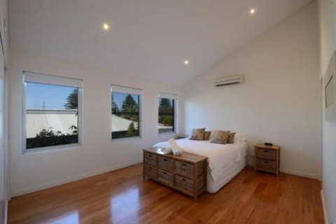 Dream Catcher Beach House Shellharbour - Tourism Caloundra 4