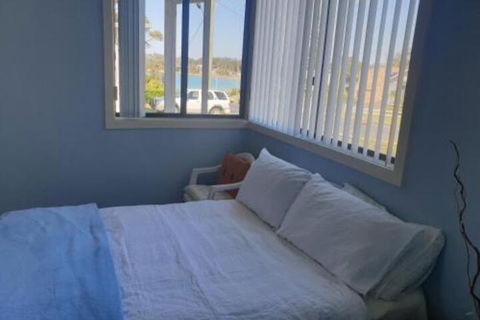 Cozy Beach Weekender - Tourism Caloundra 0