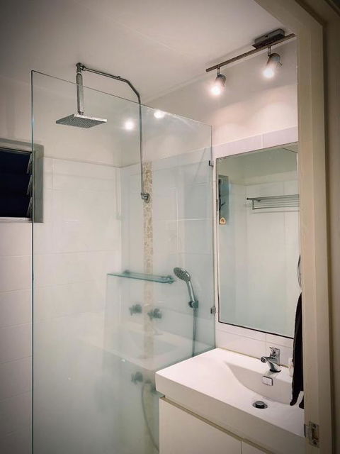 Holiday Rental Huge House With Beach Views - Tourism Caloundra 1