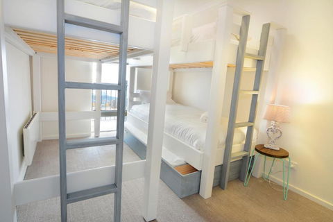 Molonys 14 - Tourism Caloundra 6