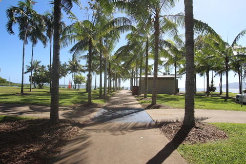 Easy Going Holiday Unit On McKenzie MK5 - Tourism Caloundra 6