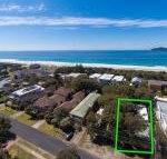Pet Friendly Bennetts Beach Cottage - Tourism Caloundra