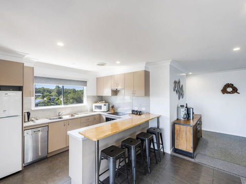 Iluka Lights - Tourism Caloundra 3