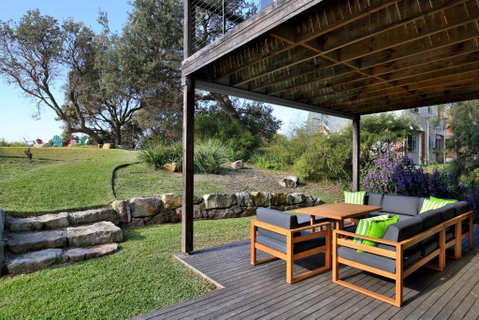 Oceanside At Culburra Pet Friendly Absolute Beachfront - Tourism Caloundra 4