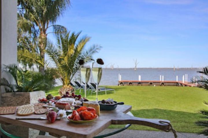 Beckom NSW Tourism Caloundra