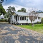 Salt Water Cottage - Tourism Caloundra 0