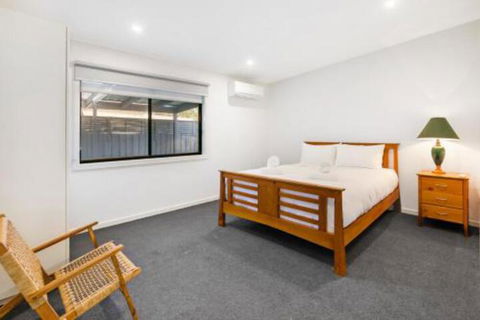 Easy Living Bayside Accommodation - Tourism Caloundra 6