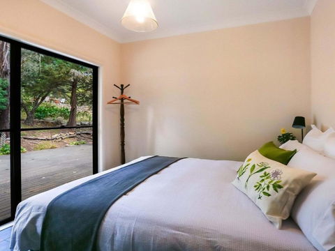 Bellara Your Home Among The Gum Trees! - Tourism Caloundra 1