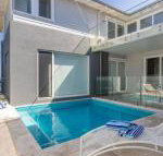 Hideaway at Culburra guest house with plunge pool - Tourism Caloundra