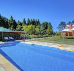 Iona Park quintessential highlands estate - Tourism Caloundra