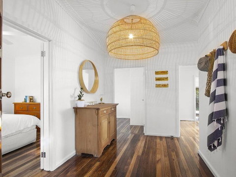 Prince Edward Escape Pet Friendly - Tourism Caloundra 6