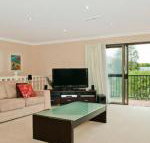 Ravello mediterranean style living - Tourism Caloundra