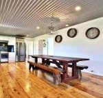 The Lobster Pot great outdoor eating area - Tourism Caloundra