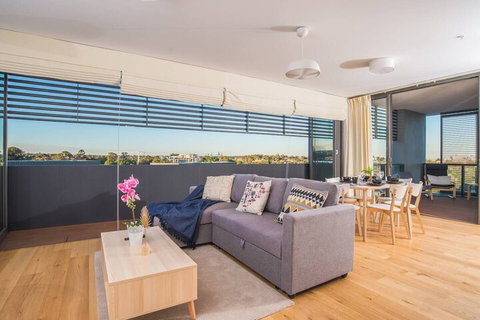 Peak East 2bed2bath APT @ryde SO Relaxing - Tourism Caloundra 3
