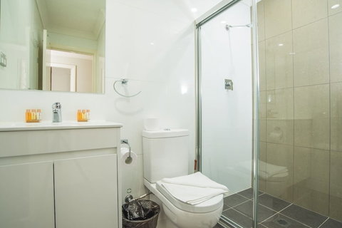 Peaceful 2kingbed Rootyhill Townhouse Near Station - Tourism Caloundra 6