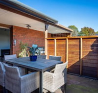 Foreshore Beach House ideal family spot - Tourism Caloundra