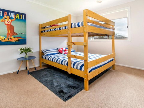 MALIBU SAFETY BEACH - Tourism Caloundra 1