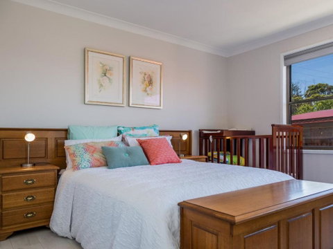 235 Mitchell Parade Mollymook - Tourism Caloundra 4