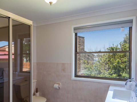 235 Mitchell Parade Mollymook - Tourism Caloundra 3