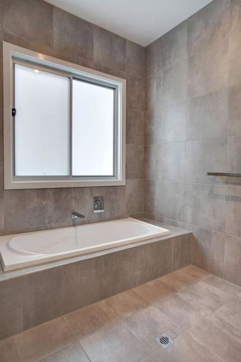 Grey On The Bay - Tourism Caloundra 2