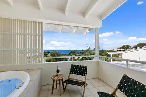Silver Sunrise Beach - Tourism Caloundra 4