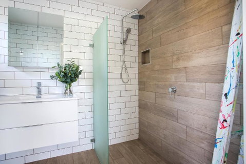 Studio 36 - Tourism Caloundra 7