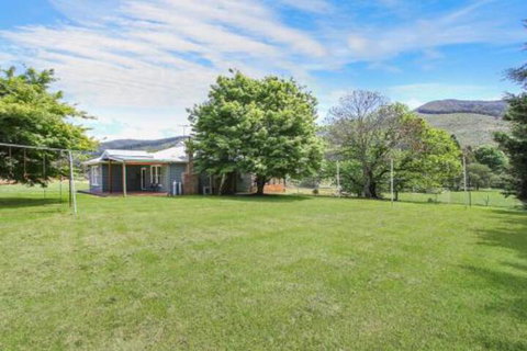 Indies Run - Tourism Caloundra 3