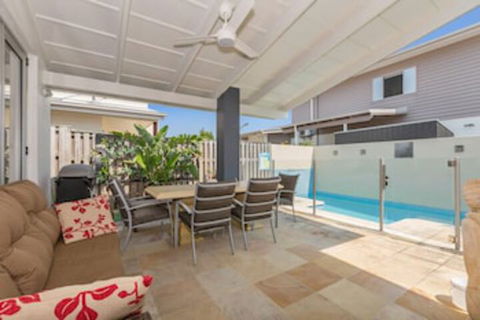 CASUARINA DREAMING - Tourism Caloundra 0