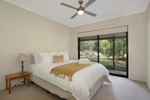 Alpine Streamside - Tourism Caloundra 5