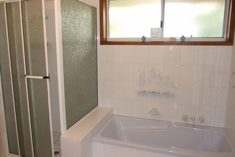 Pacific Drive 89 - Tourism Caloundra 6