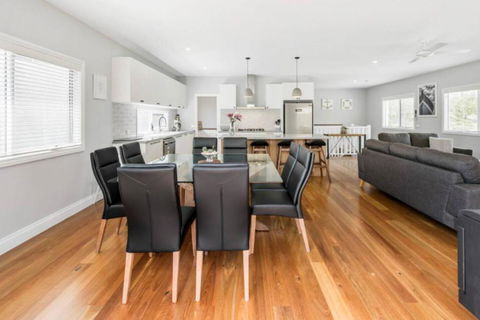 HALE KUPA Rye Beach House Spa Table Tennis - Tourism Caloundra 4