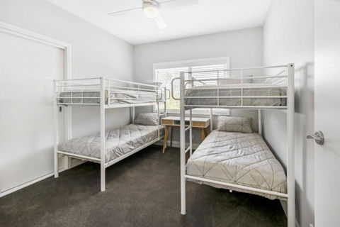 HALE KUPA Rye Beach House Spa Table Tennis - Tourism Caloundra 3