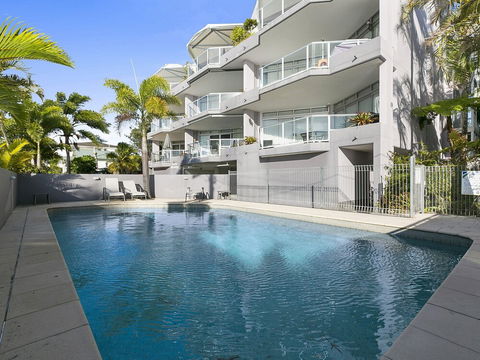 Endless Water Views In Noosaville Noosa Heads Unit 3 Noosa Moorings 303 Gympie Terrace - Tourism Caloundra 0