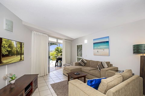 Endless Water Views In Noosaville Noosa Heads Unit 3 Noosa Moorings 303 Gympie Terrace - Tourism Caloundra 2
