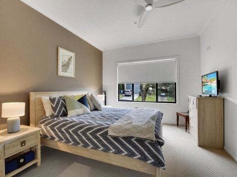 Carroll Ave 76 - Tourism Caloundra 6