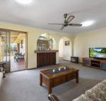 Buckland St. 29 Mollymook - Tourism Caloundra