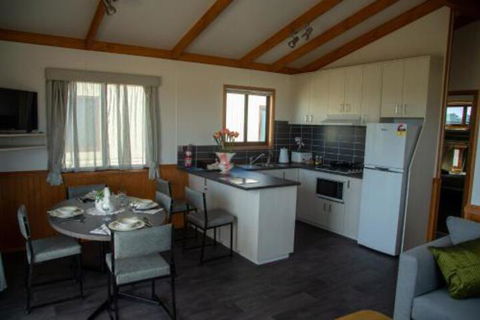 OMARU FARM STAY - Tourism Caloundra 3