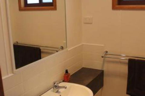 OMARU FARM STAY - Tourism Caloundra 2