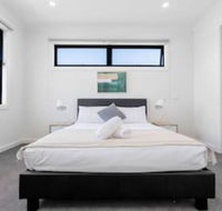 WoW Factorluxe 4BR Townhouseglen Waverley - Tourism Caloundra