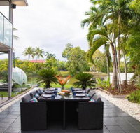 Absolute Lakefront Port Douglas
