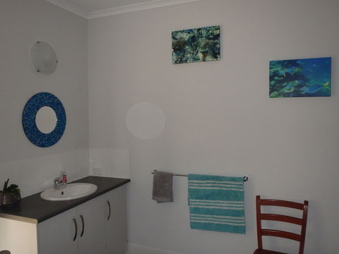 Gilligan's Kangaroo Island - Tourism Caloundra 4