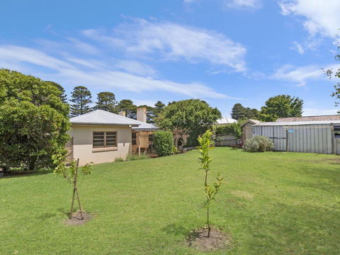 40 Campbell - Tourism Caloundra 2