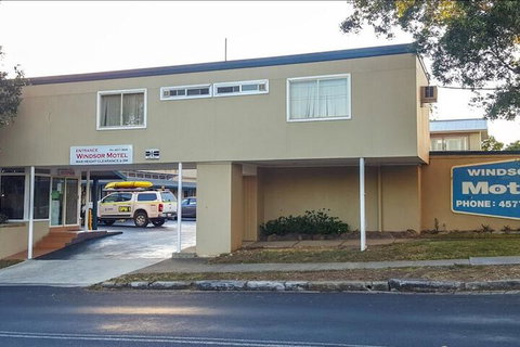 Windsor Motel - Tourism Caloundra 1