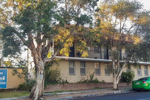 Windsor Motel - Tourism Caloundra 4