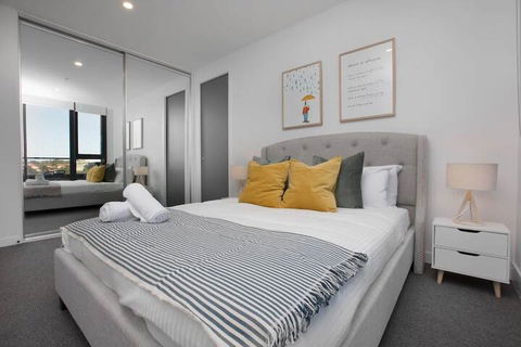 Stunning Apartment In Parkville - Tourism Caloundra 1